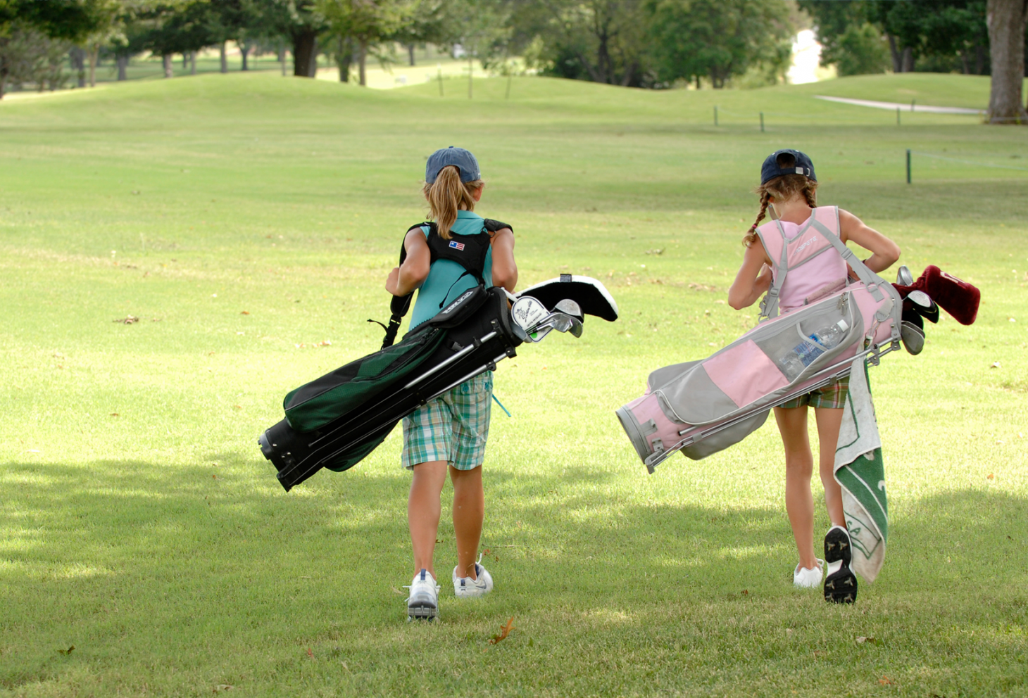 Quel équipement de golf pour les enfants . Choisir un Sac de golf pour enfants - Comment faire le bon choix