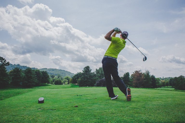 Quels sont les défauts du golfeur et comment les corriger ?
