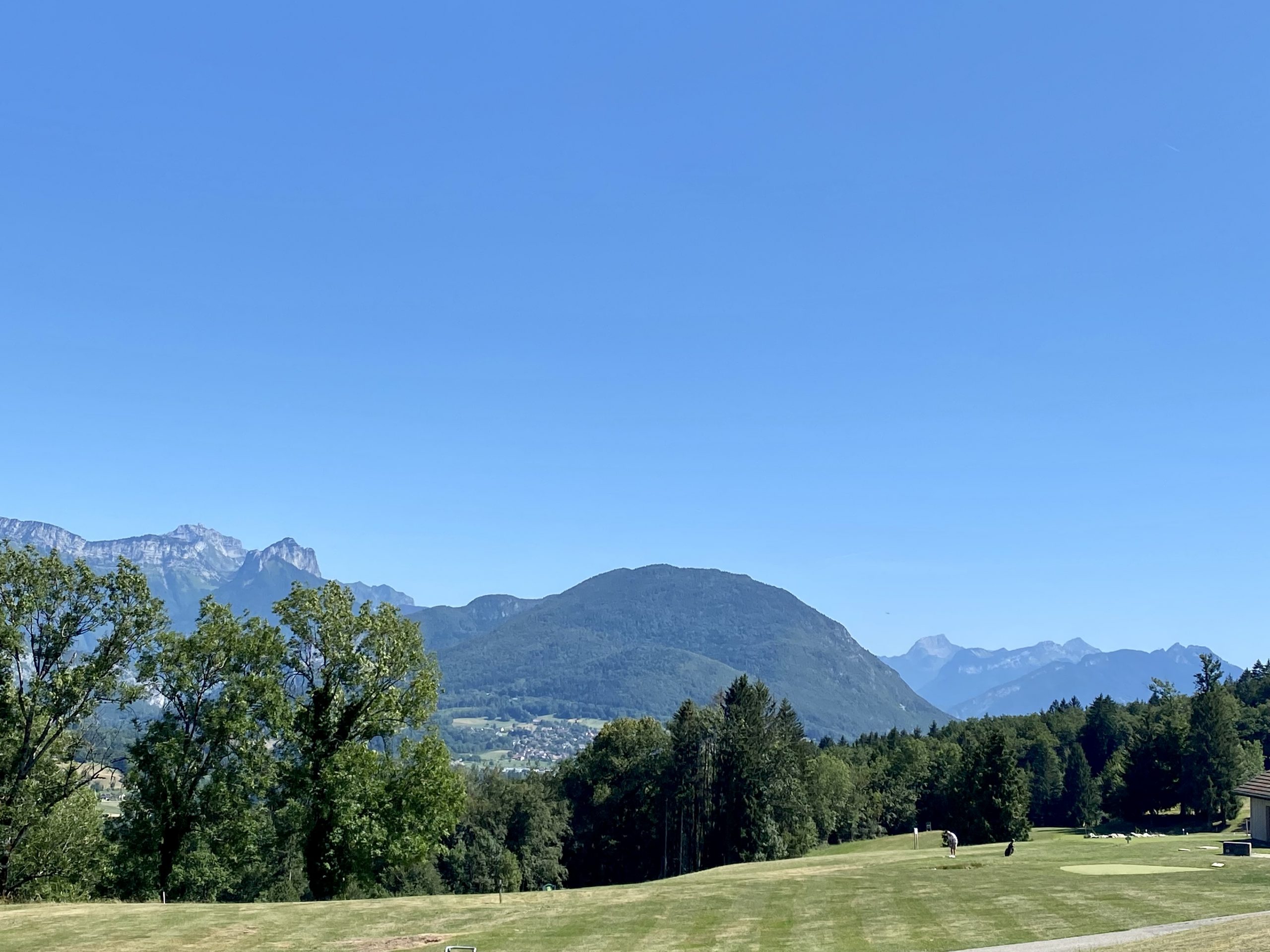 Ontdek de beste hybride golfclubs die passen bij jouw niveau en speelstijl.