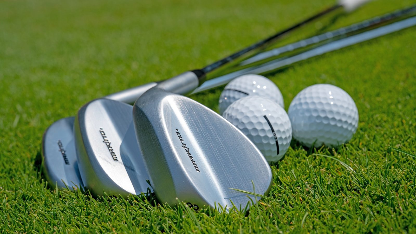 Fitting des fers : lie, shaft, longueur… le guide complet pour un contact parfait